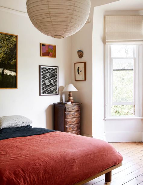 ebennett128's tweet photo. Because I cannot resist a silly aesthetic pinterest prompt to help bolster the day:

kitchen / garden / bedroom / house https://t.co/Yojuo6k28q