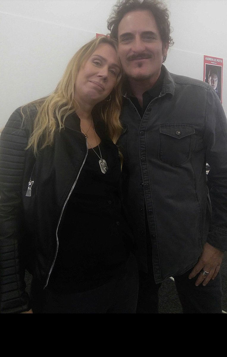 Happy Birthday wonderful Coatsey !❤️🎁🥰 May your day be as best as you are! ❤️✨❤️