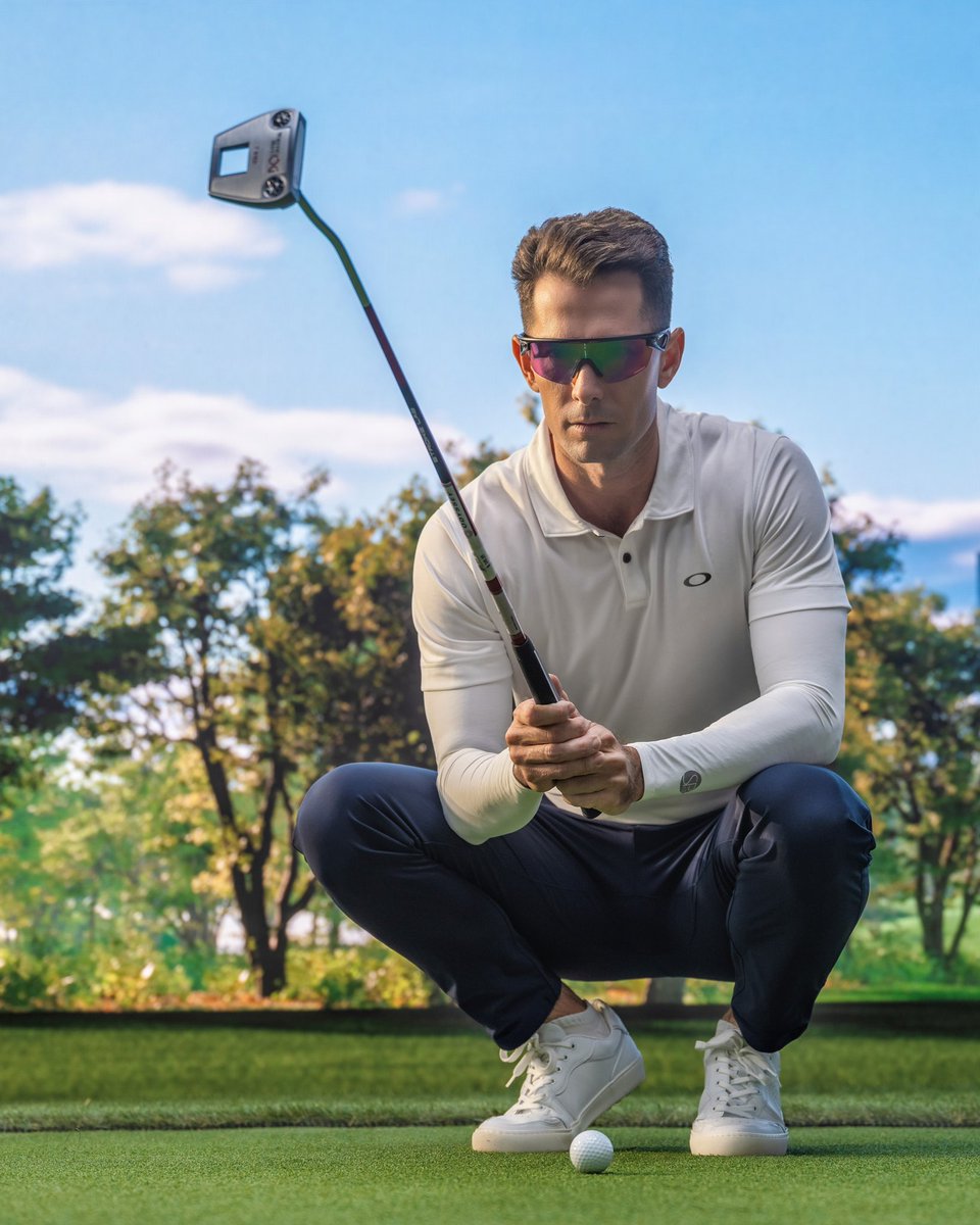 Designed for champions, #OakleySphaera features our most extended field of view yet - ensuring every swing counts.