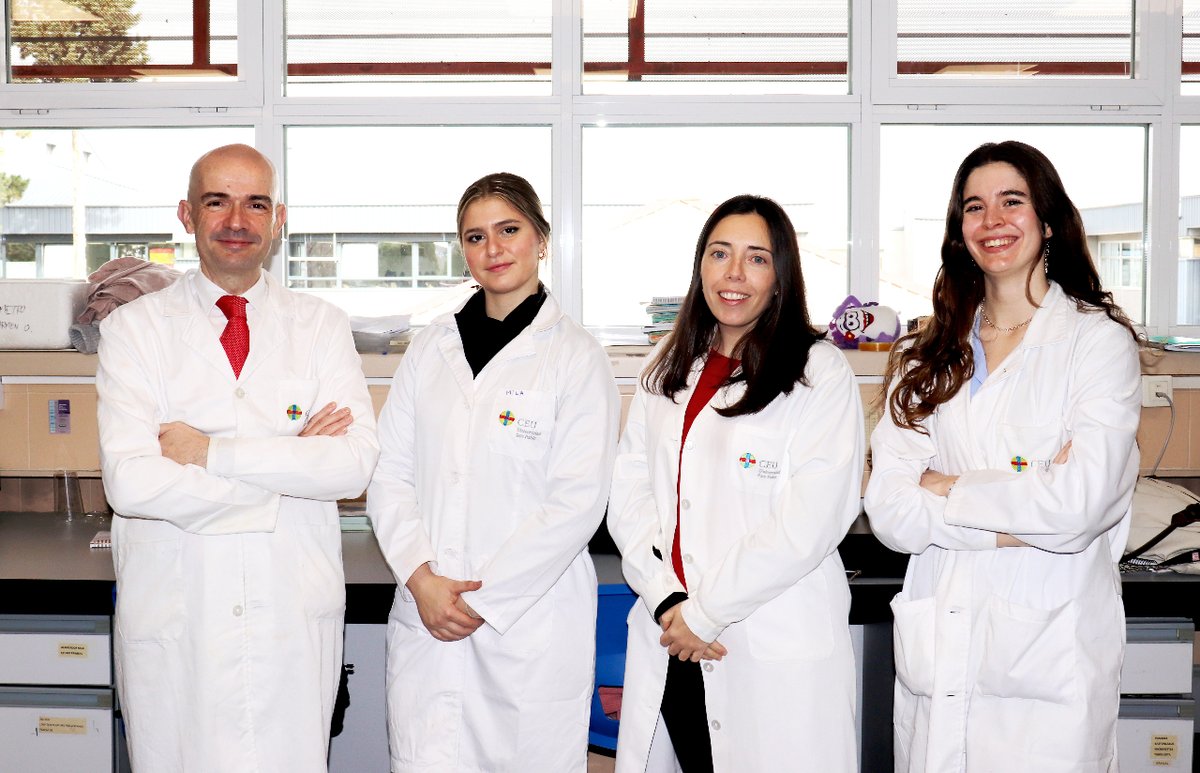 USPCEU's tweet photo. 🍷 Investigadores del grupo NEUROFAN de la Facultad de Farmacia han descrito por primera vez una alteración fundamental que genera el alcohol en el cerebro adolescente en colaboración con investigadores de la Universidad Miguel Hernández.

https://t.co/E7vvVyVKm3 https://t.co/Z1C3GSTYPm