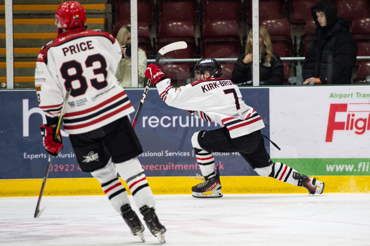 CardiffFireIHC's tweet photo. πΈ Check out the action shots from Saturday's big home win against Warriors #FirePhotos π₯ (1/3)
Photos courtesy of @JamesAssinder https://t.co/jBSYkbfJeo