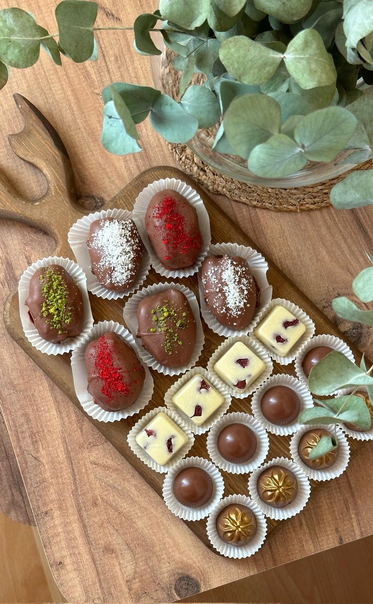 VenusCakes1's tweet photo. Chocolatee 🍫🤎 https://t.co/A8tdWANIEV