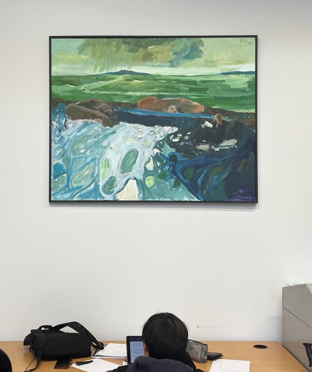 Wonderful to see Doug Farthing’s evocative painting, ‘Harmony and Vulnerability’ (142x115cm; oil on canvas) up at @SPC_Oxford. The artwork formed part of the 1982 Uncovered exhibition in Oxford in Nov 2022. Now set to keep generations of students company falklandswarmappingproject.uk