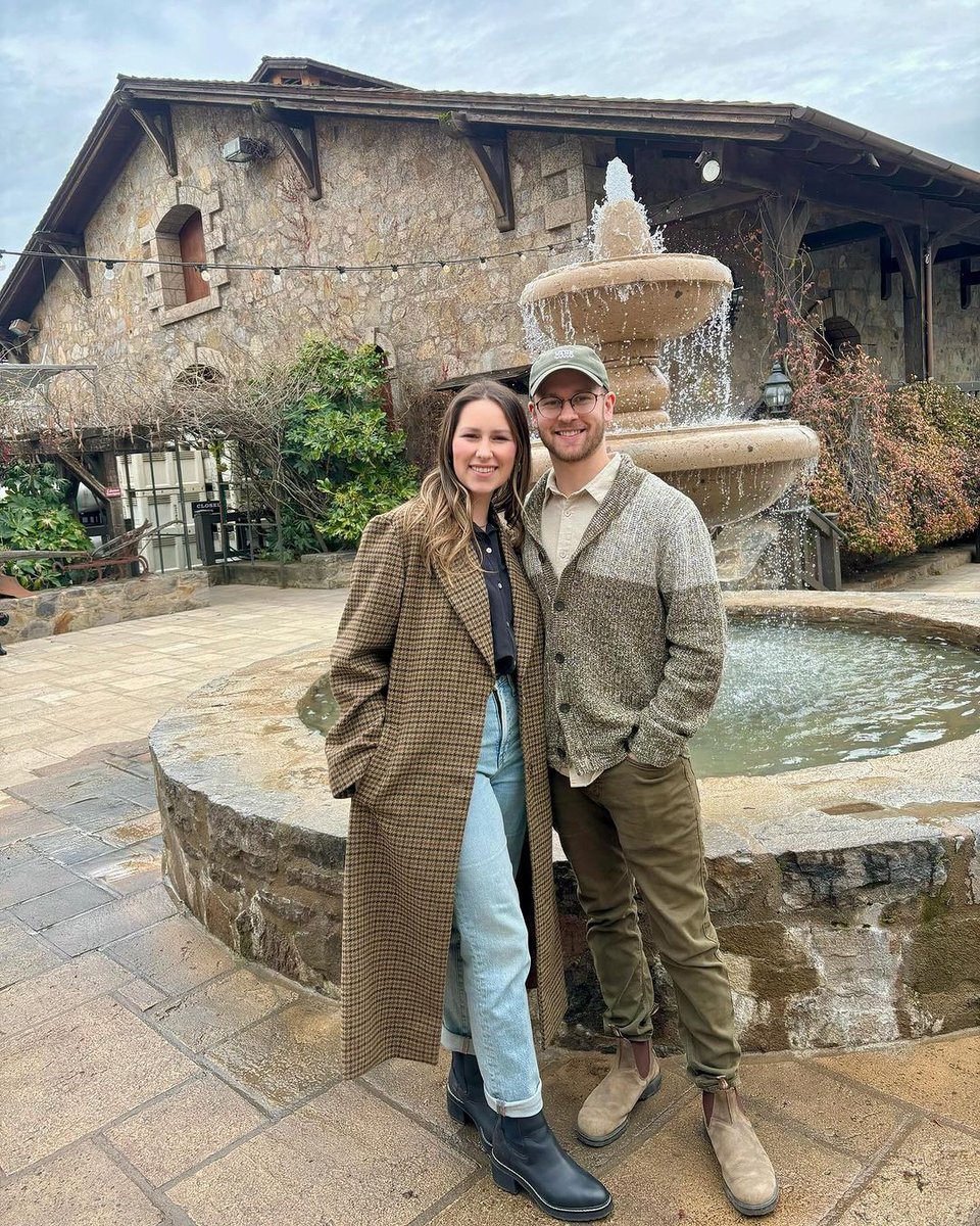 St. Helena is even sweeter when savored with your special someone.🥂 Discover the charm of V. Sattui Winery together and toast to a day discovering your new favorite sips!✨ 📸 via IG @vanessa.weisenbach bit.ly/48nxNJH #vsattuiwinery #visitvsattui #winetasting