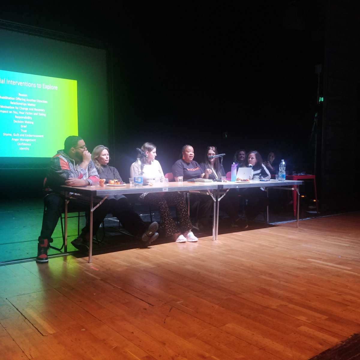 ClareQualmann's tweet image. Brilliant panel today @UEL_News bringing together students and colleagues from performing arts &amp;amp; criminology with fantastic speakers  @Synergy_Theatre @Catch22 @PamPamHaynes @CollEnc #LucyMorrison @julietknightbop #AppliedTheatre #PrisonTheatre