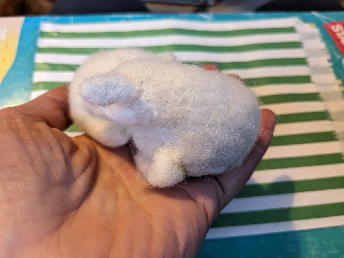 sheepinstitches's tweet photo. Just finished a "tail-end" order of a 3D felted lamb πππ They also come in curly #Cotswold, #RoughFell, #Zwartbles and any other breed to custom order. Details here β‘οΈ
https://t.co/n84ePVjBdR https://t.co/VLEXzDOdoO
