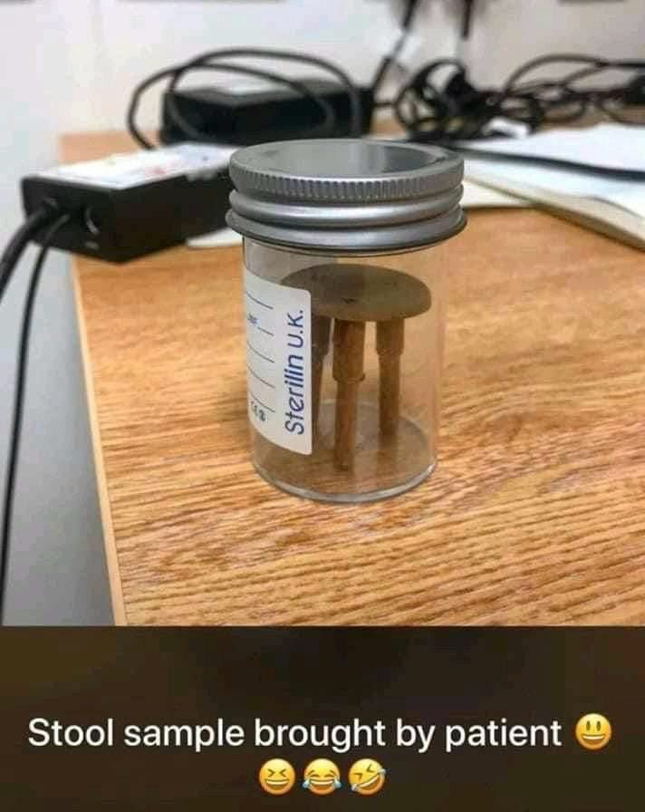 palmerdebra's tweet photo. 😂😂 #stoolsample https://t.co/EOVhc5rWjD