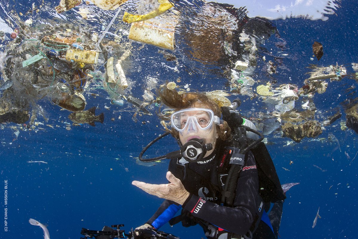 “Let’s talk trash…. Only we humans make waste that nature can’t digest.” <a href="/SylviaEarle/">Sylvia A. Earle</a> 

📸Kip Evans