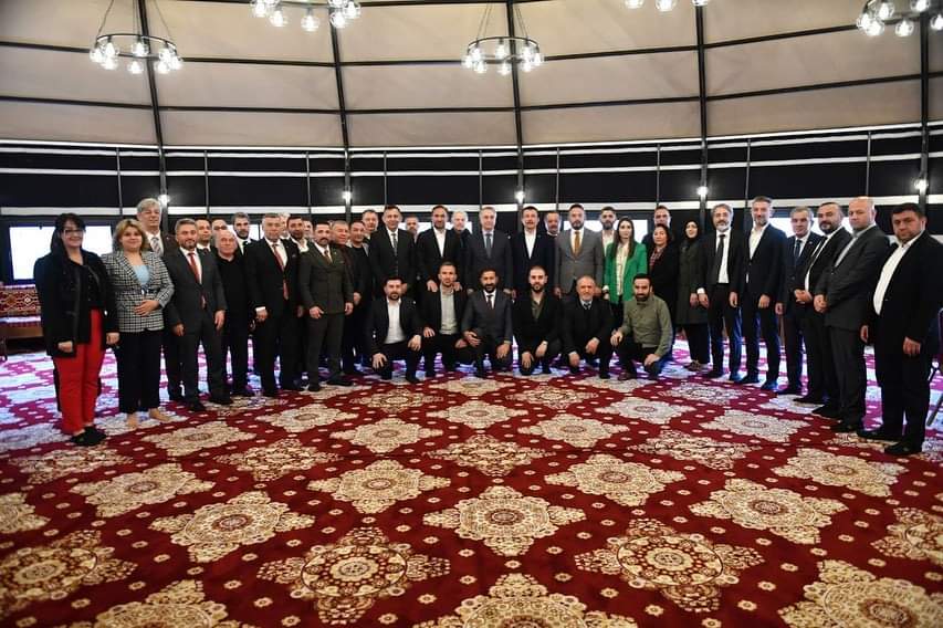 MHP Mamak İlçe Başkanı Sn Murat Canöz ve Yönetimi, AK Parti Mamak İlçe Başkanı Sn Erhan Sarıgöl ve Yönetimi, Cumhur İttifakı Mamak Belediye Başkan Adayı Sn Asım Balcı, Belediye Meclis Üyesi Adayları ile Aday Tanıtım ve İstişare Toplantısına katılım sağlanmıştır.