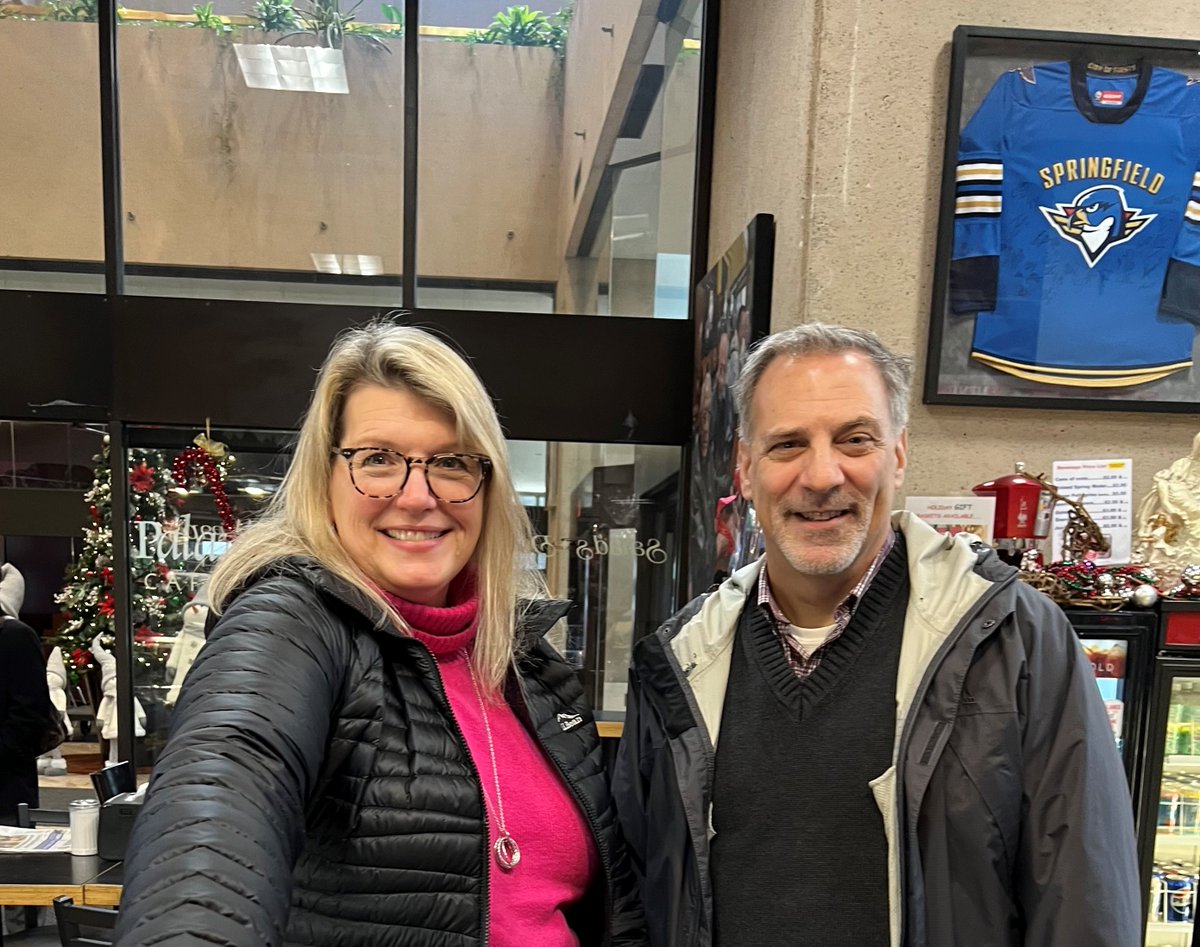 President Diana Szynal had the chance to meet with Robert DelMastro, the Western Regional Director of the Massachusetts Small Business Development Center Network. During the visit, Diana & Rob explored ways to collaborate & empower the small businesses that make up our region.