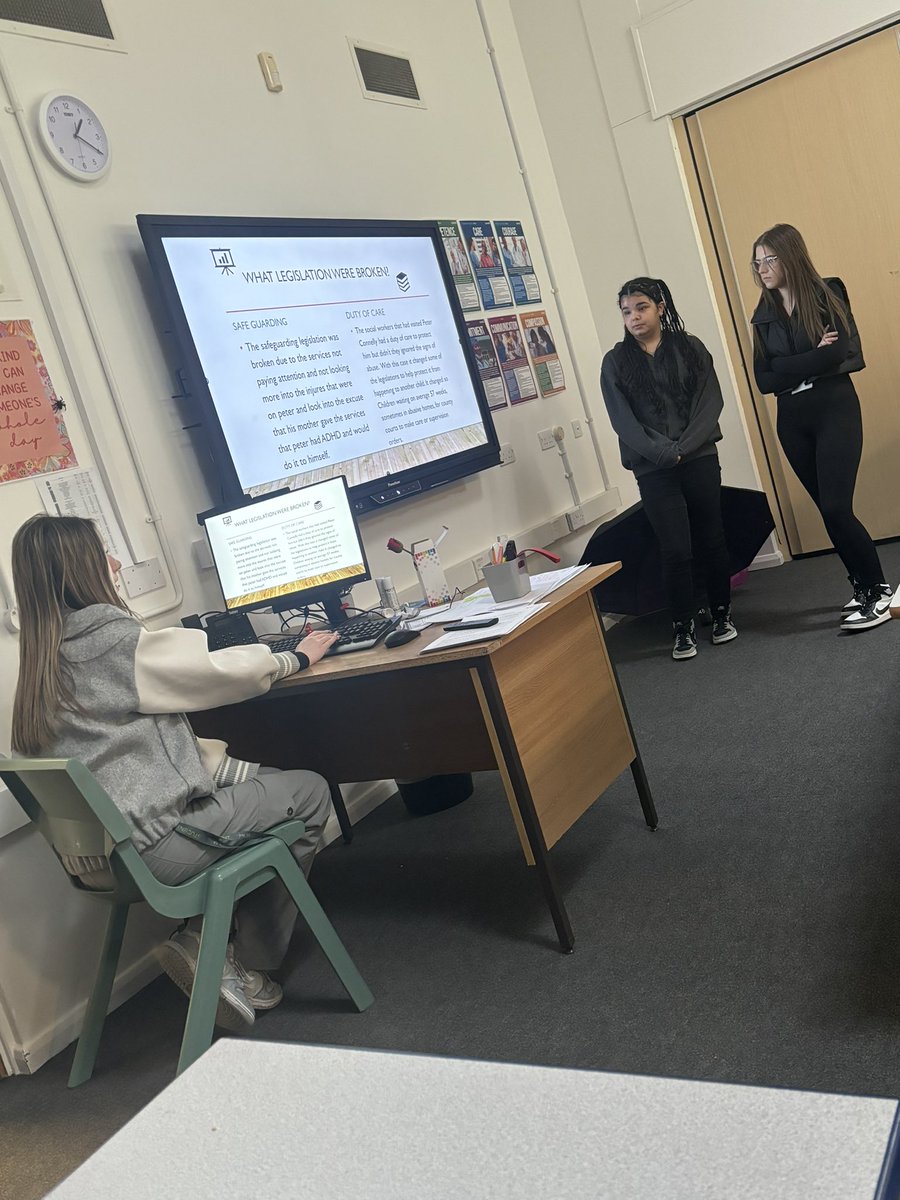 Applying knowledge to practice Yr12.  #Purpose #Integrity <a href="/NUSASixthForm/">NUSA Sixth Form</a> <a href="/OfficialNUSA/">NUSA</a>