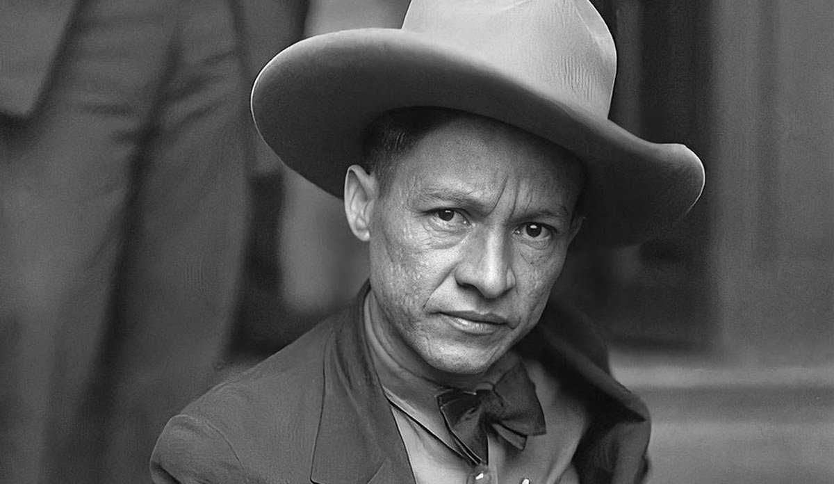 Recordamos y honramos a Augusto César Sandino, General de Hombres Libres, a 90 años de su vil asesinato.

Uno de los héroes de Nuestra America, líder antiimperialista cuyo ejemplo alienta a los pueblos en la defensa de su soberanía.

#90SandinoSiempreMásAllá