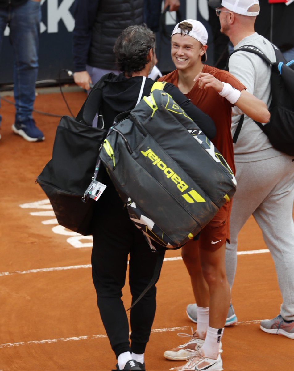 Holger Rune tweet media