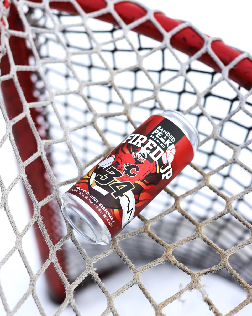 NHLFlames's tweet photo. Absolutely 𝙛𝙞𝙧𝙚𝙙 𝙪𝙥 for these amazing limited edition cans by @BandedPeak_Brew 🔥

Get your Kipper-inspired Fired Up cans at Banded Peak, select liquor stores, and at the 'Dome on Mar. 2 when we send #34 to the rafters! https://t.co/KP4jC8low1