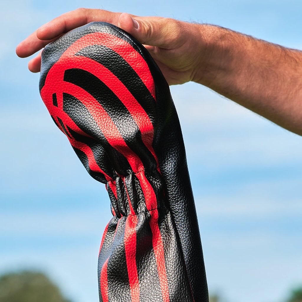 PRG_Golf's tweet image. That #RSMerch though. 🥵🔥
Go check out rickshiels.com to view the entire range of headcover and accessory designs created for YouTube’s biggest golfer. @RickShielsPGA 🏌🏻‍♂️

📸 - @RickShielsPGA 

#PRGGolf #RSMerch