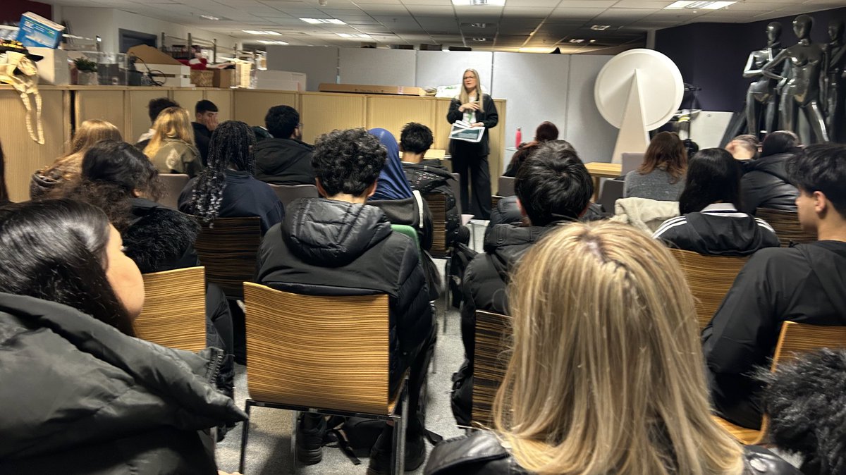 Lucy Williams (@whs_lw_governor) on Twitter photo Many thanks to Kieron & Sarah <a href="/JohnLewisRetail/">John Lewis & Partners</a> Cardiff for welcoming Yr 11 Retail Business group <a href="/willowshigh/">Willows High School</a> to the store today. Great to learn more about visual merchandising and marketing 👖🧣👗👚🛍️ <a href="/AdeColeCdff/">Adrian Cole</a> <a href="/WillowsWO09/">Miss Elen Tomlinson</a> #RetailBusiness <a href="/wjec_cbac/">WJEC</a> Many thanks to Kieron & Sarah <a href="/JohnLewisRetail/">John Lewis & Partners</a> Cardiff for welcoming Yr 11 Retail Business group <a href="/willowshigh/">Willows High School</a> to the store today. Great to learn more about visual merchandising and marketing 👖🧣👗👚🛍️ <a href="/AdeColeCdff/">Adrian Cole</a> <a href="/WillowsWO09/">Miss Elen Tomlinson</a> #RetailBusiness <a href="/wjec_cbac/">WJEC</a>