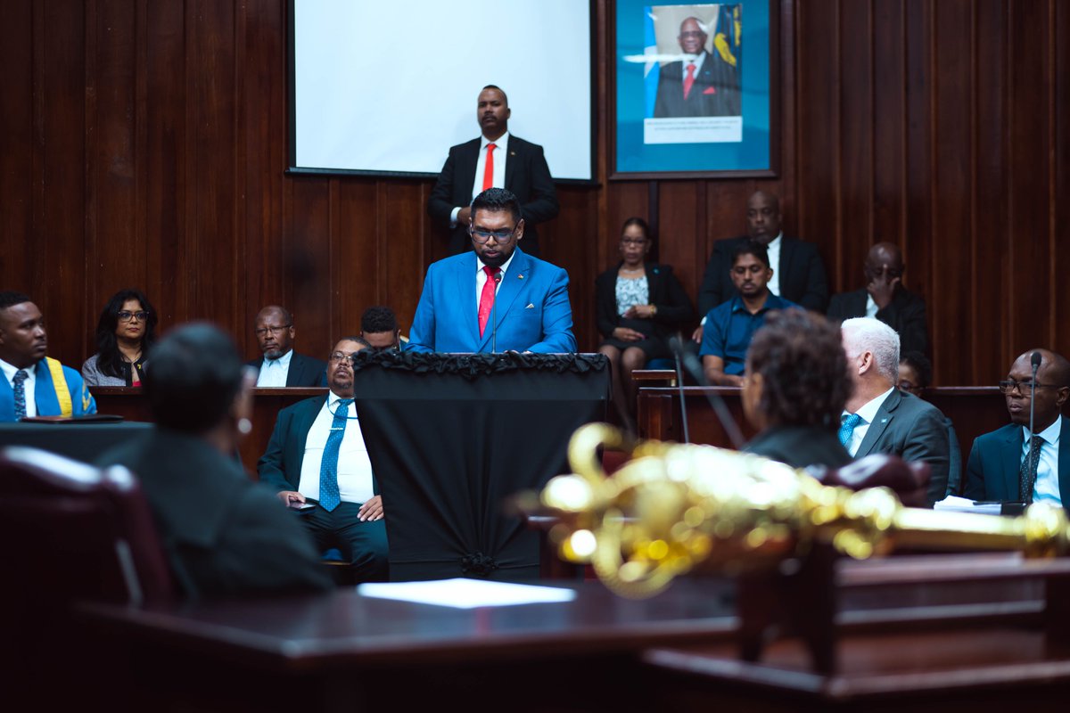 opmsaintlucia's tweet photo. ๐ฑ๐จSaint Lucia hosts the President of the Co-operative Republic of ๐ฌ๐พGuyana, H.E. @DrMohamedIrfaa1, for our #Independence45 celebrations.
President Ali addressed a Special Joint Sitting of Parliament on Feb. 21 and will participate in other official Independence 45 activities. https://t.co/9bWYslw2uf