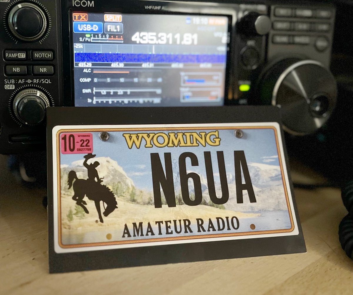 Oliver DL6KBG (@dl6kbg) on Twitter photo Look what was in my mailbox today. What a nice surprise dear Douglas <a href="/dtabor/">Douglas Tabor, N6UA</a> #was #greencube #wyoming 😊 73 🙏 Look what was in my mailbox today. What a nice surprise dear Douglas <a href="/dtabor/">Douglas Tabor, N6UA</a> #was #greencube #wyoming 😊 73 🙏