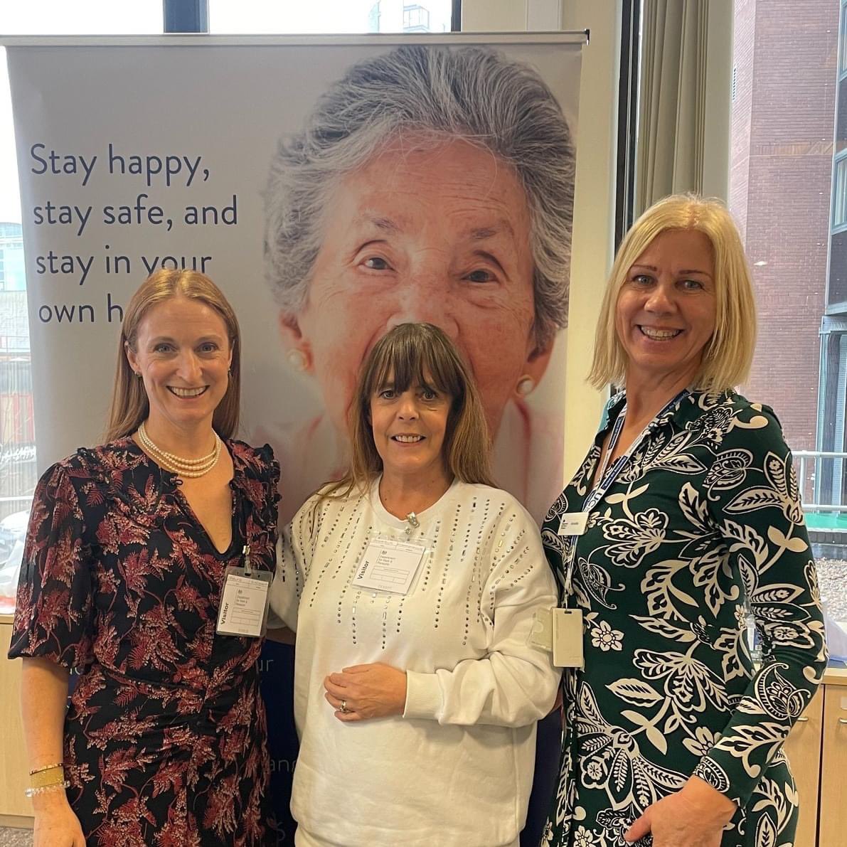 ElmesHomecare's tweet photo. A great day meeting some great people at today's #bromley Get into Care event.  Many thanks to the DWP Employer Engagement team who kindly hosted us.  As an award-winning care company, we are glad to help!  Keeping busy until the 2024 #homecareawards ! #finalist2024 #care #team https://t.co/6KDC7wgbfO