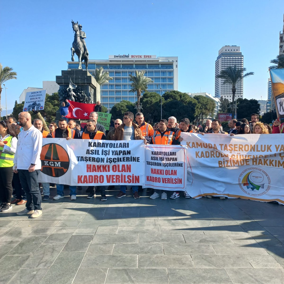 TaşeronaKadro HakkıVerilsin                karayolları yol bakım onarım işçileri Müjde bekliyor

<a href="/ismakgul14/">İsmail Akgül</a> 
<a href="/dbdevletbahceli/">Devlet Bahçeli</a> 
<a href="/drfahrettinkoca/">Dr. Fahrettin Koca</a> 
<a href="/isikhanvedat/">Prof. Dr. Vedat Işıkhan</a> 
<a href="/MhpTbmmGrubu/">MHP TBMM Grubu #MHP</a> 
<a href="/MhpAnkara06/">MHP Ankara İl Başkanlığı</a> 
<a href="/_MHPistanbul_/">MHP İstanbul</a> 
<a href="/MHP_Bilgi/">MHP</a> 
<a href="/RTErdogan/">Recep Tayyip Erdoğan</a> 
<a href="/AkpartiAnkara/">AK Parti Ankara</a> 
<a href="/Akparti/">AK Parti</a> 
<a href="/akpartiistanbul/">AK Parti İstanbul</a>