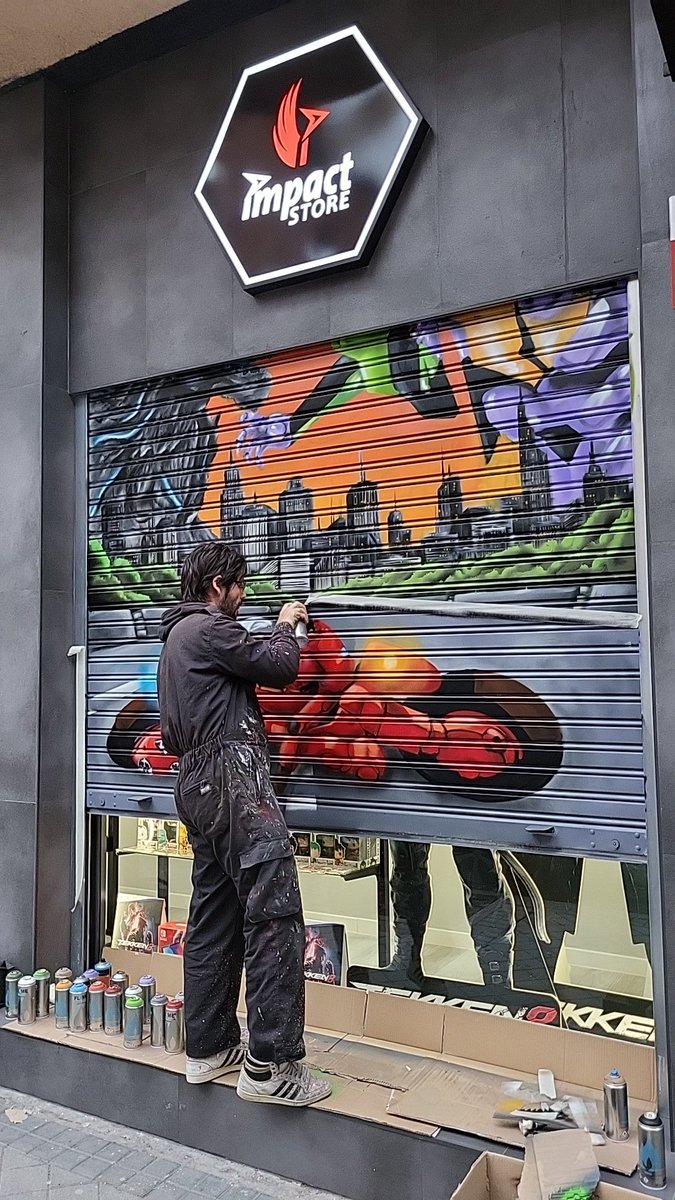 16BitsEra's tweet photo. Un escándalo cómo ha quedado el cierre de @ImpactGame_es @Impactstore_es 
Mañana veremos la tienda por dentro!!! https://t.co/YNHBijh9Z2