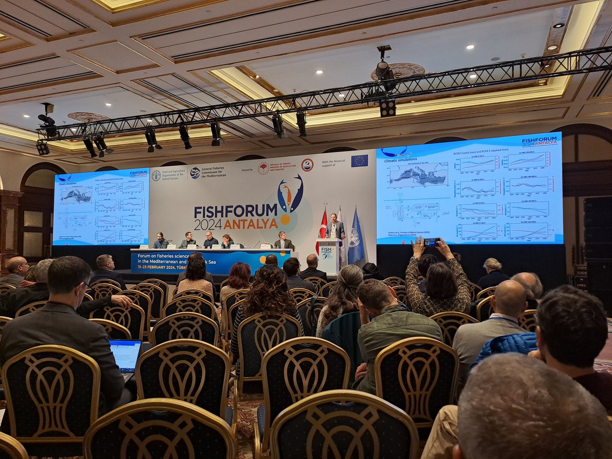 SGorjanc's tweet photo. Another full day at #FishForum2024, starting with @ICCAT experiences on #EAFM, before focussing on integrated #fisheries management and the role of #MSP in both #conservation and fisheries outcomes! Also a very cool side event by @MedPAN on success stories from #SSF in #MPAs 🦈 https://t.co/jreXGALkY6