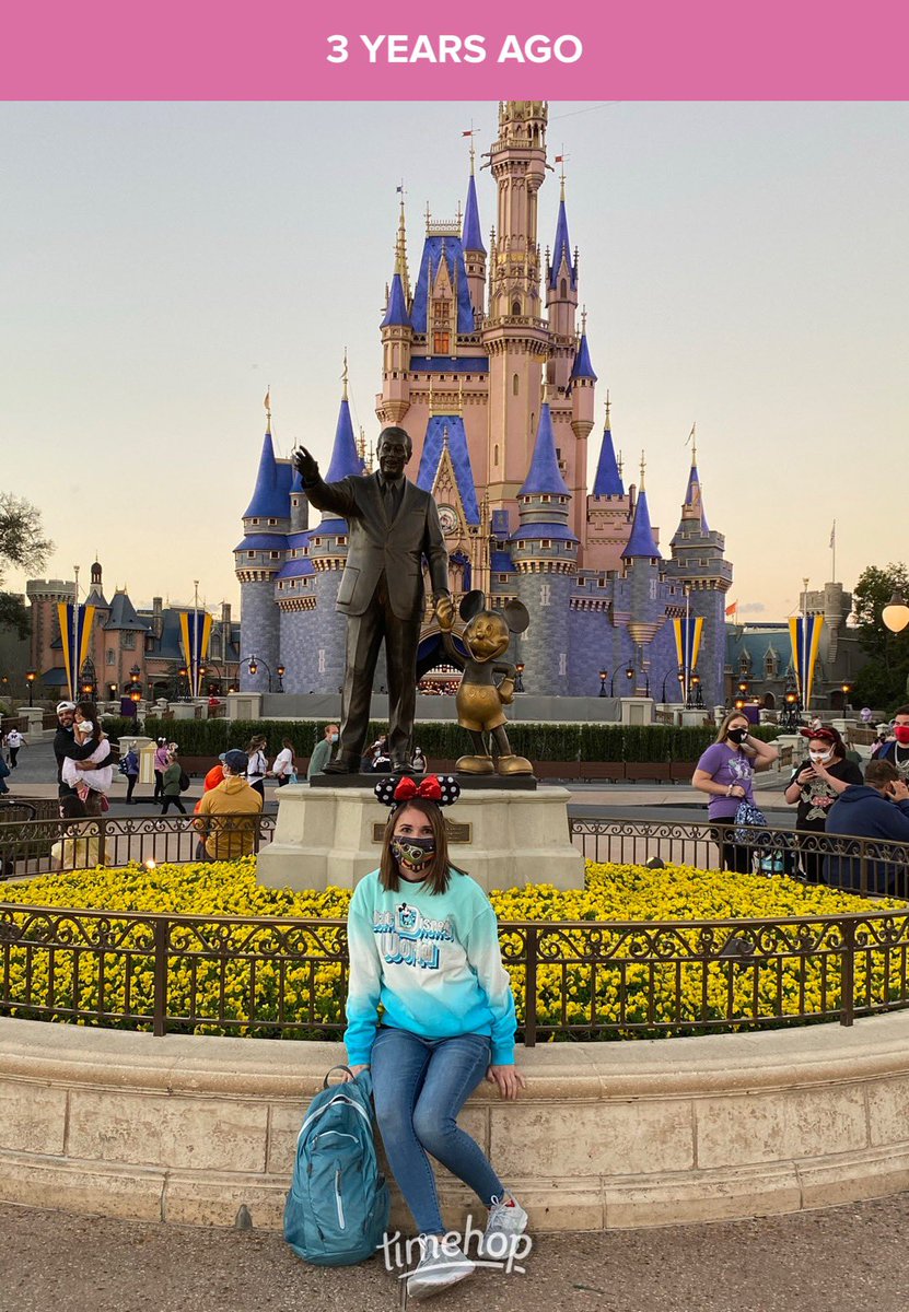 amyjacy33's tweet photo. 🏰 https://t.co/oiQNPveBTo