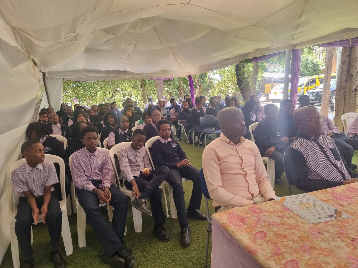 RiaraIntl's tweet photo. The Riara International School High Spelling Bee contest was fun and a huge success. All participants were awarded certificates, and the top three learners received book gifts authored by our chief guest, Dr. Chetambe.

#TheRiaraGroupofSchools #RIS https://t.co/xlKL7ZKOIi