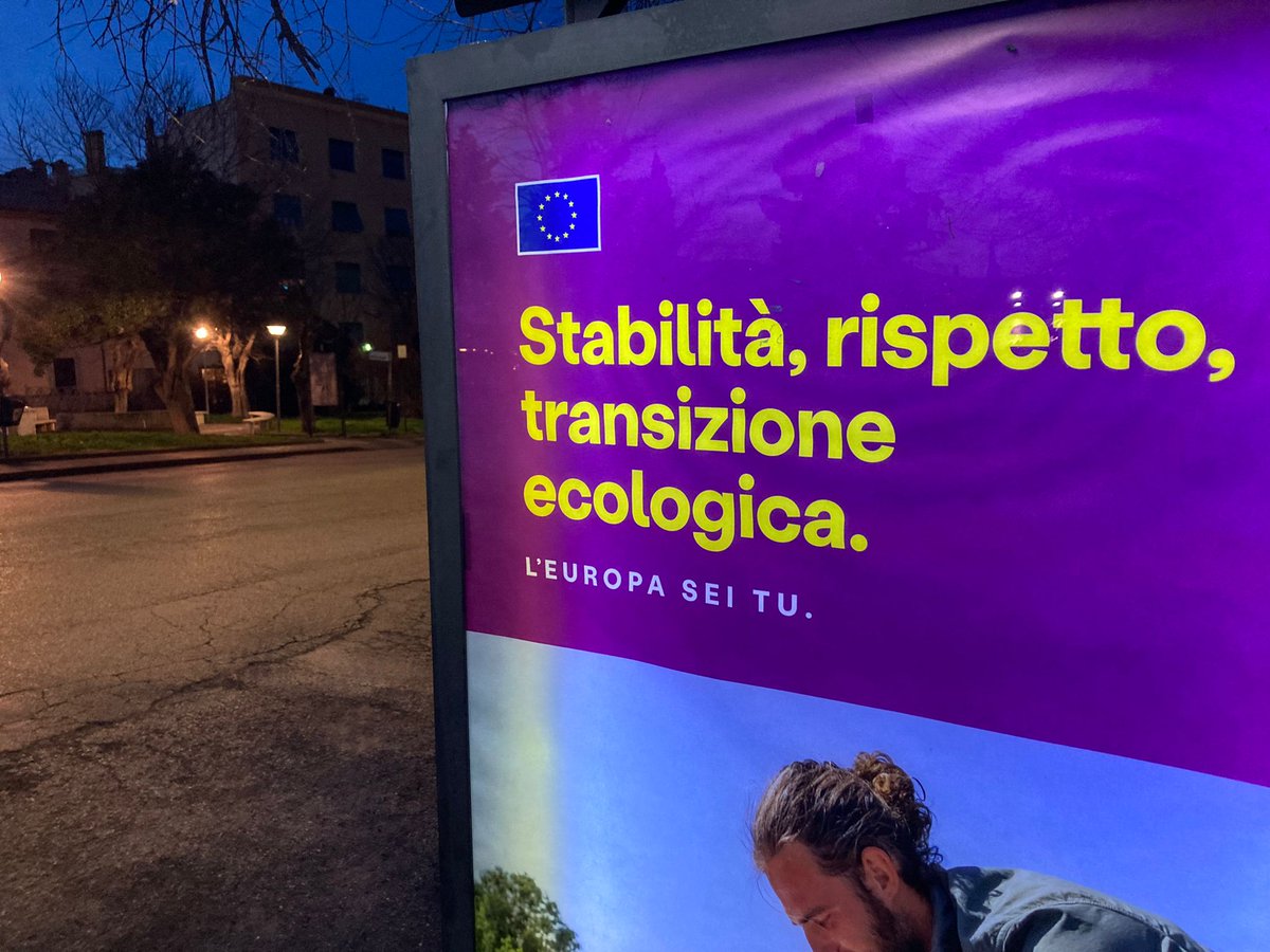 MatMiglietta's tweet image. 🛬Arrived in Ancona 🇮🇹 for a 2-day @EU_CoR event at @UnivPoliMarche
📅Tomorrow: #SEDEC commission meeting focussed on #child protection
📅Friday: conference co-organised with @RegioneMarcheIT on regional #innovation to boost #green &amp;amp; #digital transition

📺cor.europa.eu/en/events/Page…