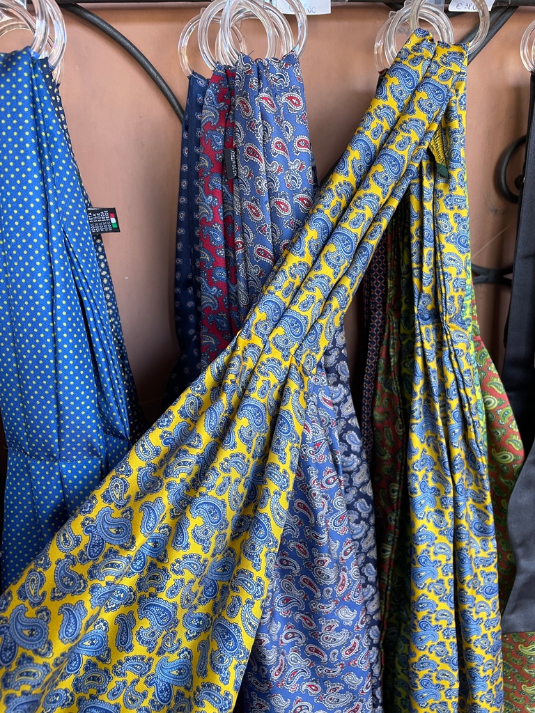 '👔✨ Exciting news! Naz Kobari's new designer tie sets have just arrived – all limited edition and ready to elevate your style. Act fast before they vanish! 

#Nazkobaricollection #LimitedEdition #TieSetFashion' #nazkobarifashion #Bespoke #calamen #calamenshow #calamensshow