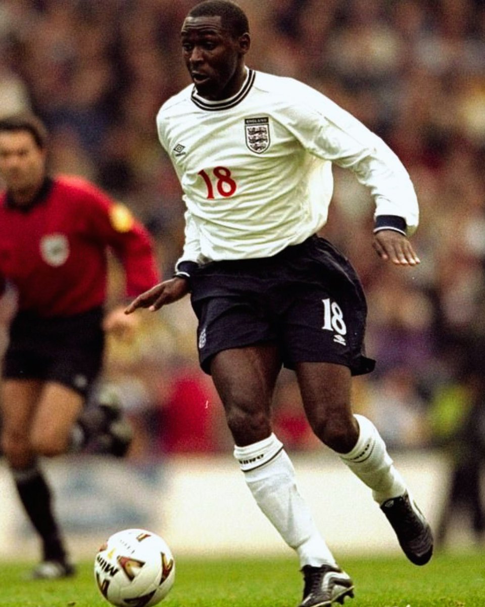 KitmanApp's tweet photo. Andy Cole wore some of the classics🤩 https://t.co/CkP9m10cis