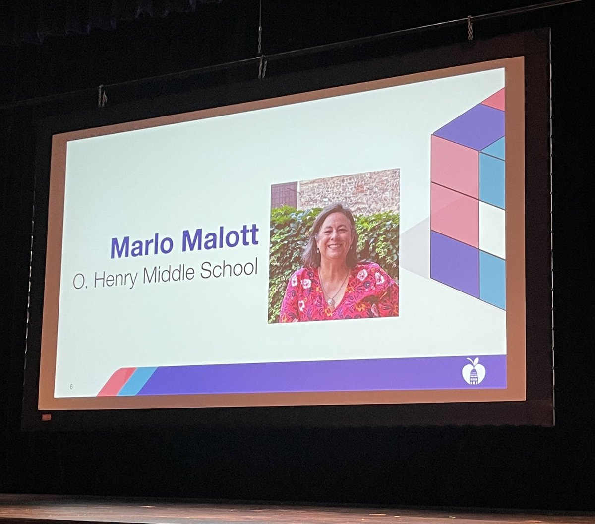 Congratulations @MalottMarlo on receiving the Rubix Cube award from Superintendent @Matias_AISD for her compassionate leadership and heart to serve others. @Ohenryms is lucky to have a joyful leader like her at the helm of the work and we are too!