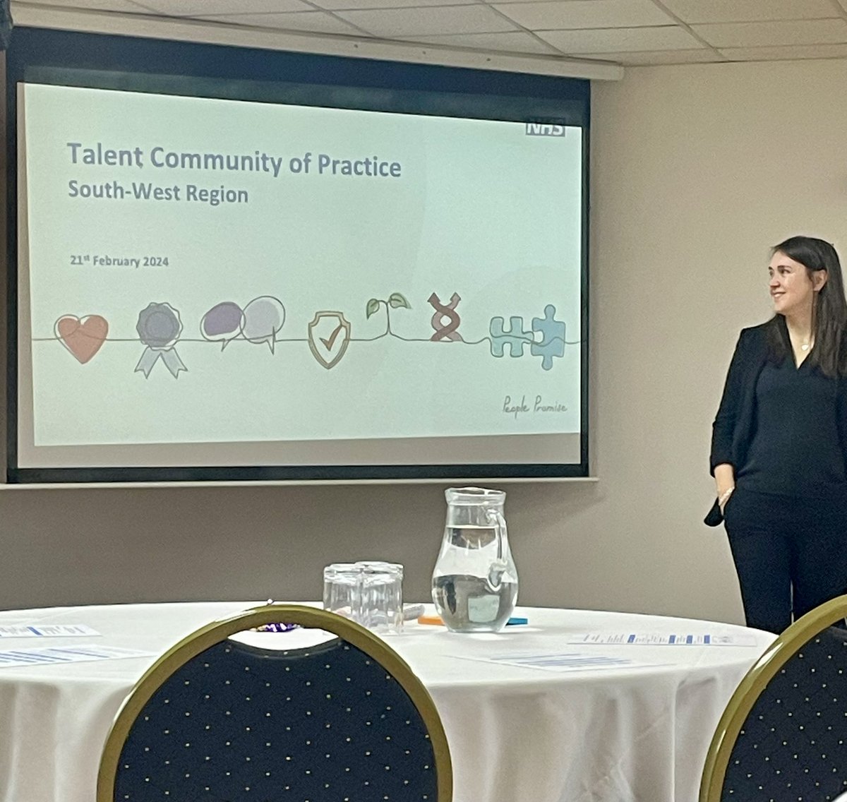 RachCarr1 (@carr1rach) on Twitter photo Lovely to network with colleagues locally and, across the system. All of our hard work is starting to come together to support our wider career development, talent/succession and retention agenda. Feel excited for what’s to come 🤩 <a href="/UHP_NHS/">University Hospitals Plymouth NHS Trust</a> Lovely to network with colleagues locally and, across the system. All of our hard work is starting to come together to support our wider career development, talent/succession and retention agenda. Feel excited for what’s to come 🤩 <a href="/UHP_NHS/">University Hospitals Plymouth NHS Trust</a>