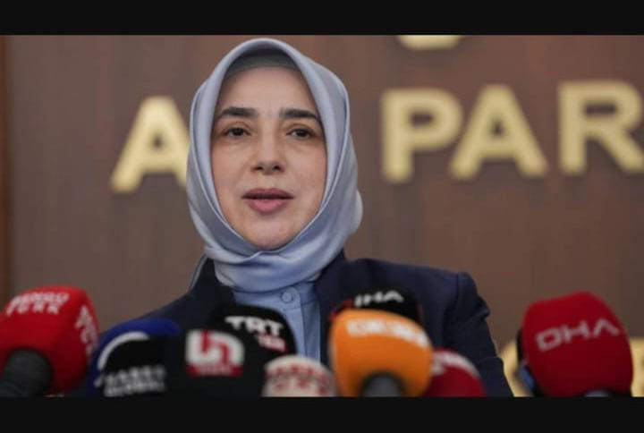 Güzel İstanbulumuzun #yenidenistanbul Kıymetli Milletvekili Özlem Zengin Hanım 

Fahri (Geçici) Hocalarımız gelecek olan çalışmaları ( torba, önerge )  heyecanla bekliyorlar. 

#FahriKardeşlerinizMuştuBekler

<a href="/AvOzlemZengin/">Av. Özlem Zengin 🇹🇷</a>