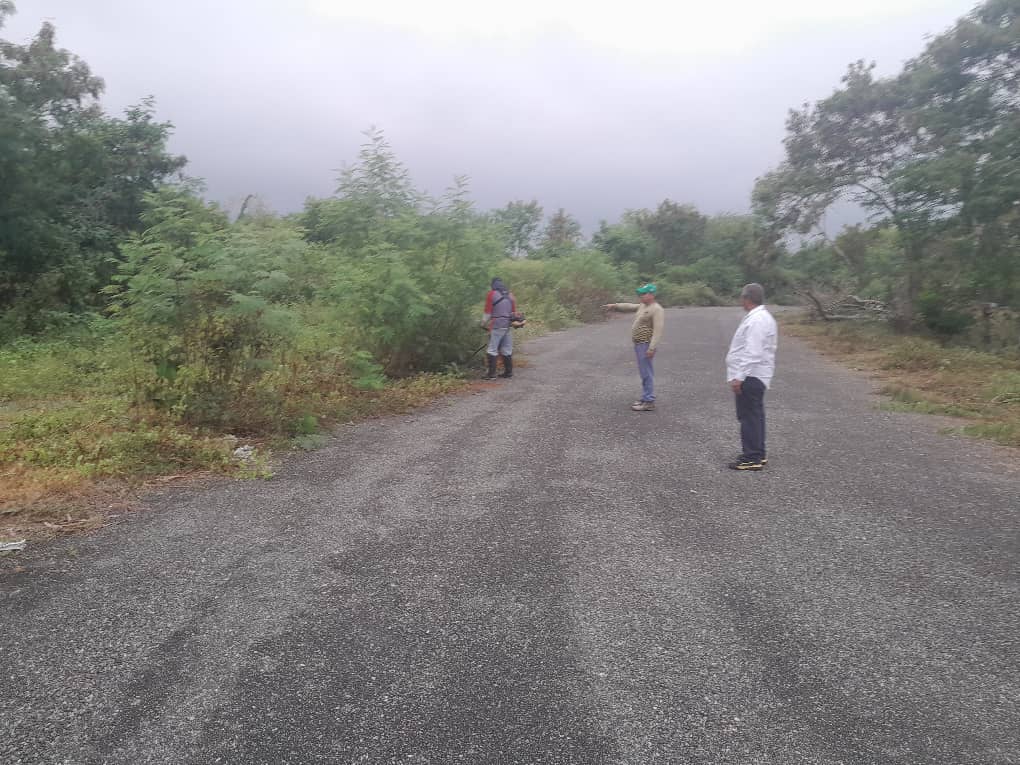 PCD_Merida's tweet image. Seguimos trabajando por el municipio que nos merecemos!! Bajo instrucciones del alcalde Lisandro Segura, continuamos con los operativos de limpieza en distintos sectores del municipio Alberto Adriani. Seguimos siendo la mejor gestión de Venezuela.