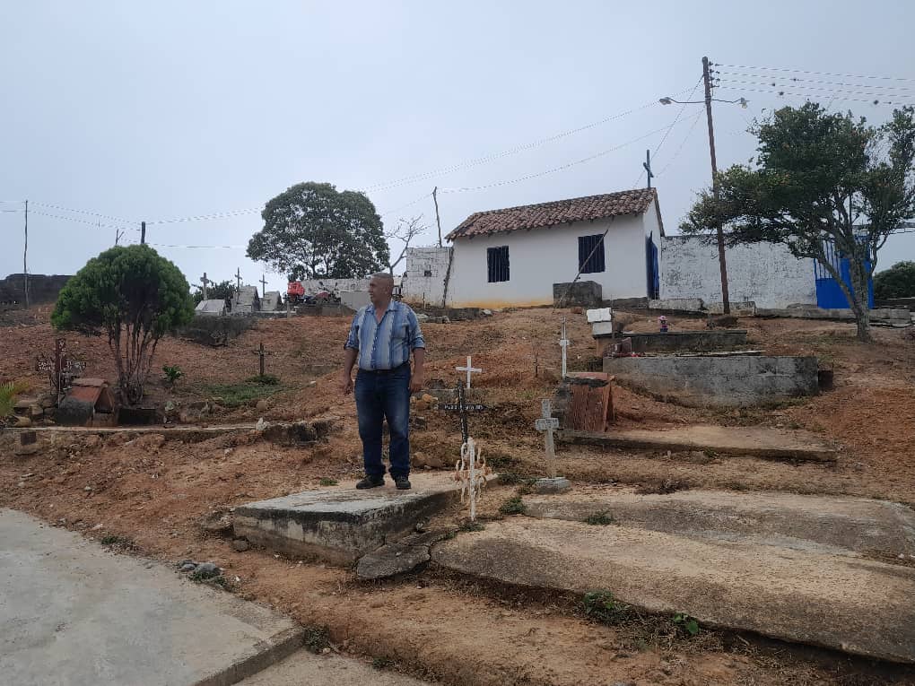 PCD_Merida's tweet image. Seguimos trabajando por el municipio que nos merecemos!! Bajo instrucciones del alcalde Lisandro Segura, continuamos con los operativos de limpieza en distintos sectores del municipio Alberto Adriani. Seguimos siendo la mejor gestión de Venezuela.