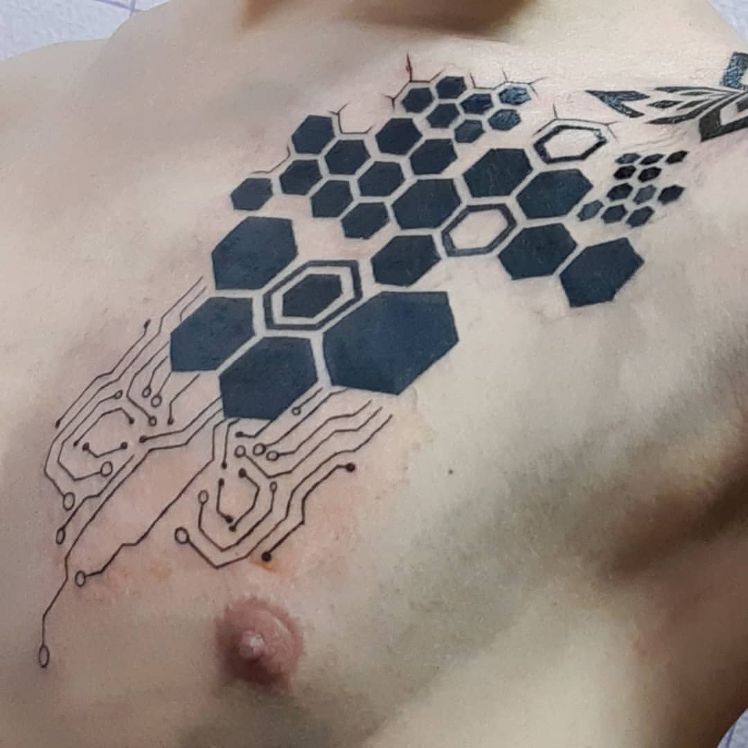 y0_n4s's tweet image. Circuit skin. Unknown artist. #wearetherobots #robottattoo #robotboy