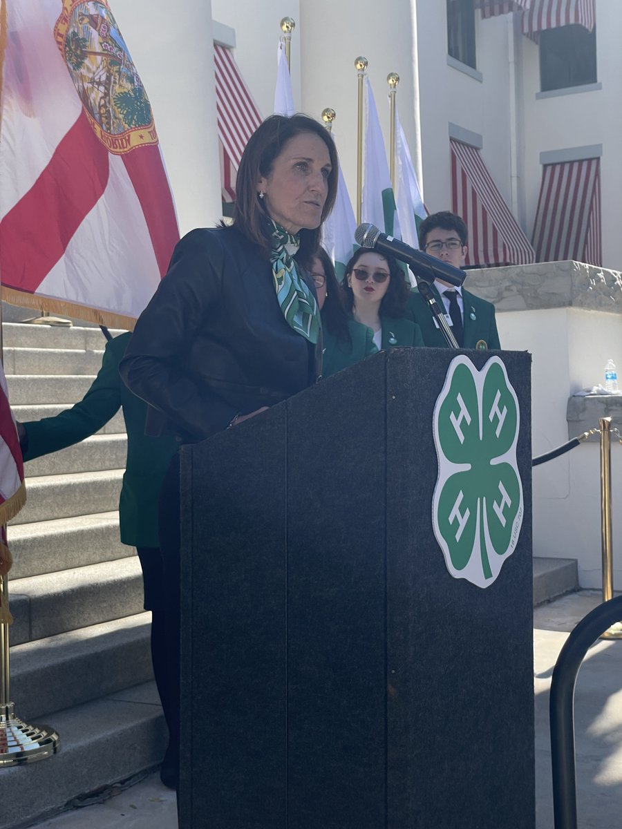 Through Florida 4-H Day at the Capitol, 4-H members were able to advocate for their peers and speak of their growth through the program to their state senators. Special thanks to @jillbramble the National 4-H CEO for speaking to 4-H members. bit.ly/3T9ar6o