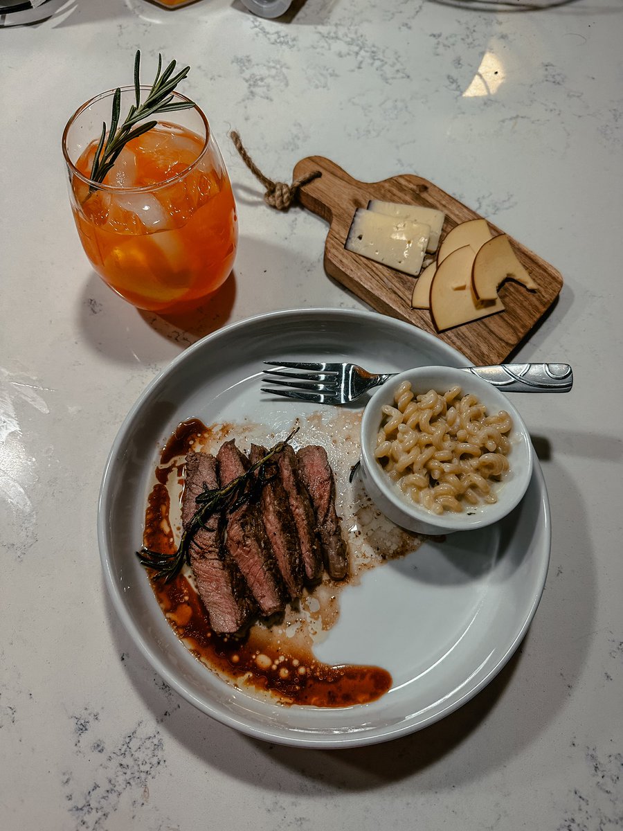 TNZNs's tweet photo. Been eating good lately 😮‍💨 https://t.co/c6VSpBWAMt