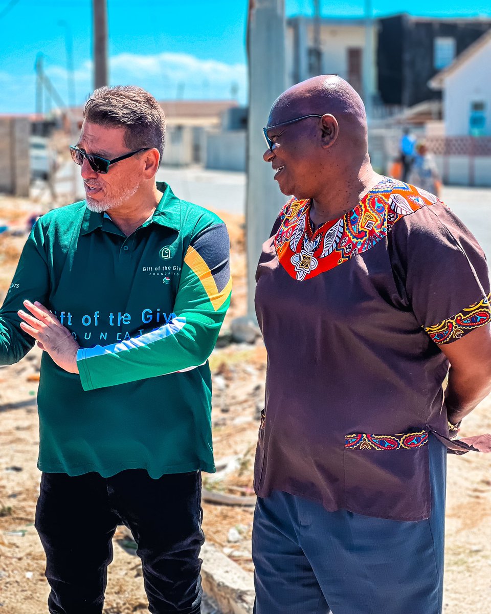 KFCSA's tweet image. If you find yourself wondering where your R2 for #AddHope goes…the Presbyterian Church of Africa is just one of the many places ❤️

Through our partnership with @GiftoftheGivers &amp;amp; YOUR contribution, we’re continuing to provide Mzansi’s kids with food in order to combat hunger.