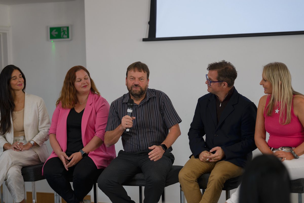 IndigoDrumComms tweet media