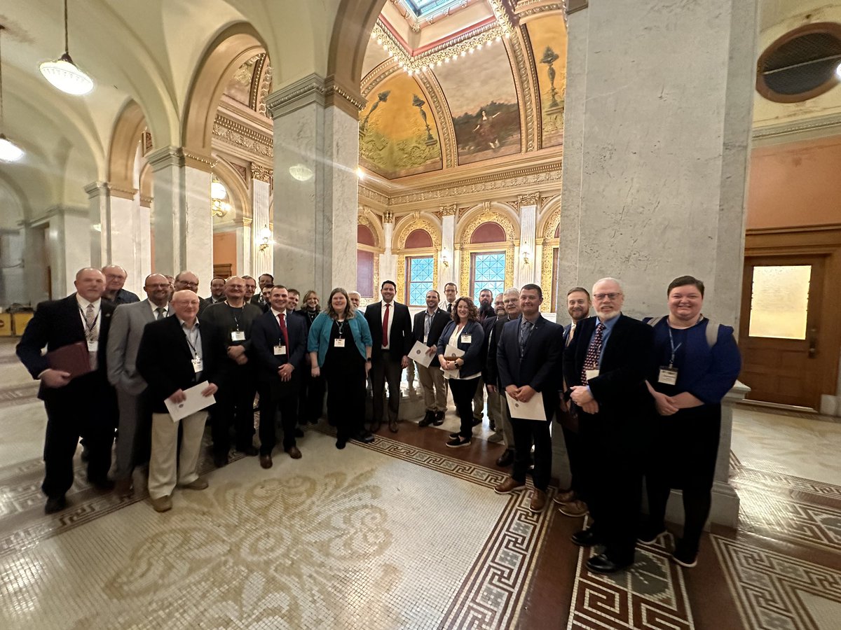 Rob_McColley's tweet photo. Farmers from across Northwest Ohio came to visit today as part of the Ohio Farm Bureau Ag Day. Agriculture is crucial to all of Ohio and it is important for us as policymakers to be well versed on the issues and challenges that face our farmers. @OhioFarmBureau https://t.co/Ng9tB3DSTO