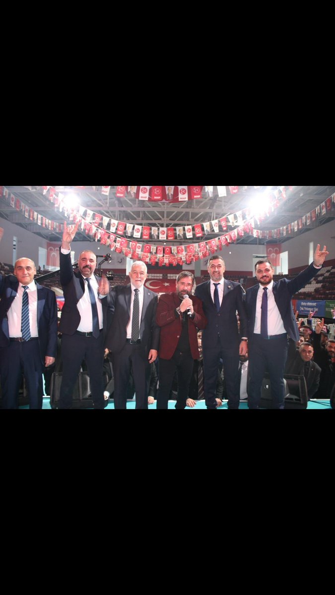 Allah'ın inayetiyle Milliyetçi Ülkücü Hareketin Bayrağını Elazığ Belediyesine Asacağız  

#ElazığMuradınaErecek