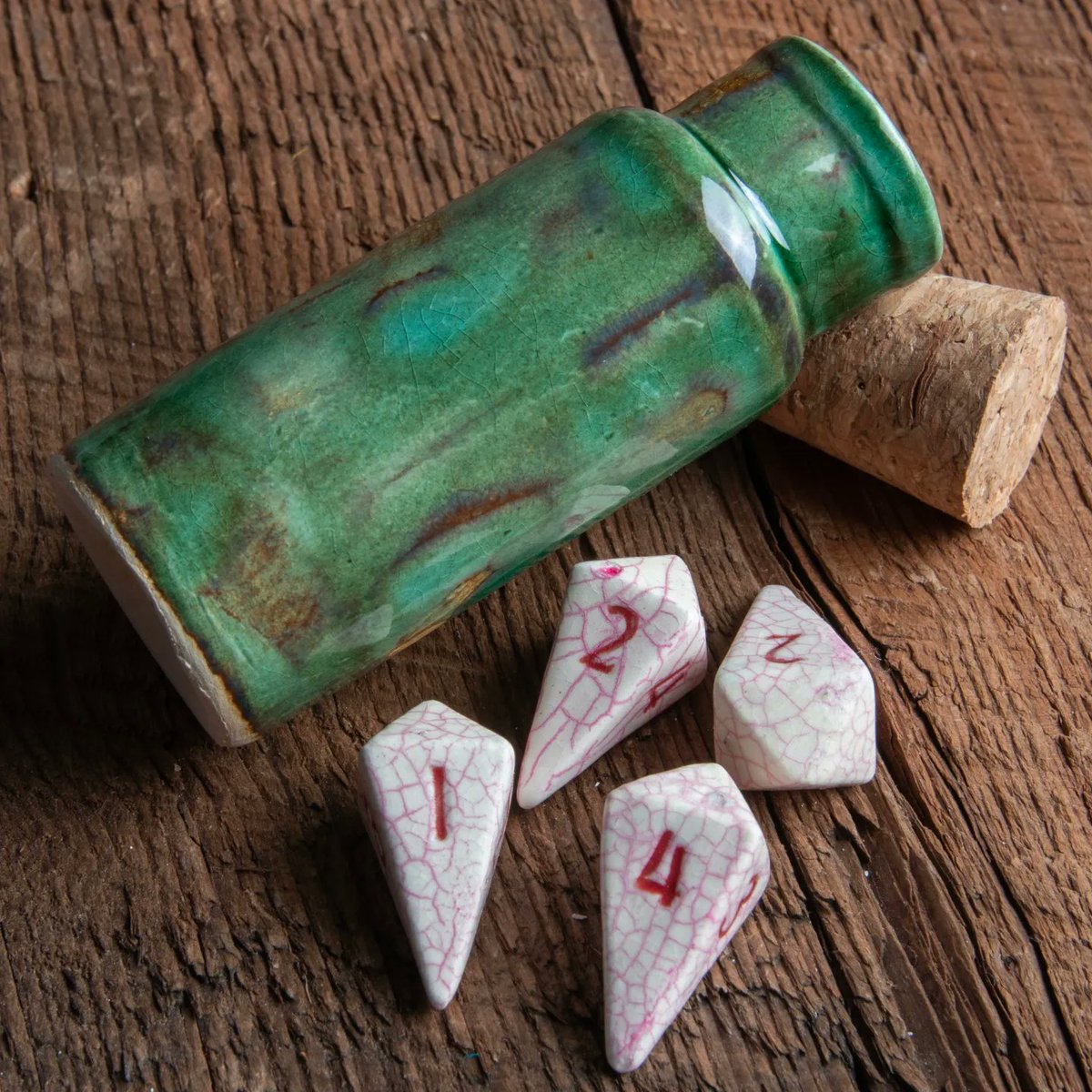 ClayWarforge's tweet photo. Other views. #dnd #ttrpg #pathfinder #healingpotion #dice https://t.co/iZGnidTQuK