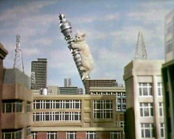 My1stRecord's tweet photo. As news spreads that the #BTTower is to be transformed into a hotel, here at https://t.co/6iZqskkncw HQ we are reminded of the #PostOfficeTower's finest hour, courtesy of #TheGoodies production #kittenkong🐈

#thegoodiesshow #thegoodieshouse https://t.co/roPE2isIlI