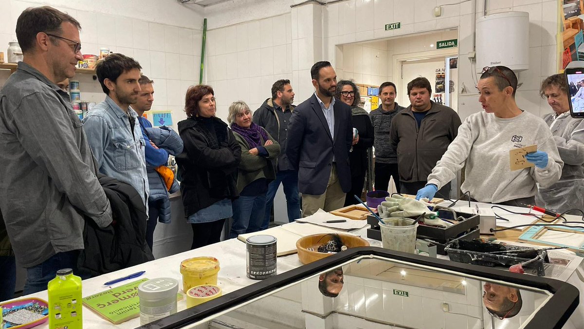 conselleriaEOE's tweet photo. 🔧 Assistim a la inauguració dels #EspaisdAutoreparació de @Deixalles al municipi de #Manacor
♻️ Col·laboram amb aquesta iniciativa i aplaudim la important labor transversal desenvolupada als tallers que combina #circularitat, #reutilització, #segonavida i #InsercióSocial https://t.co/QuDRPKF30q