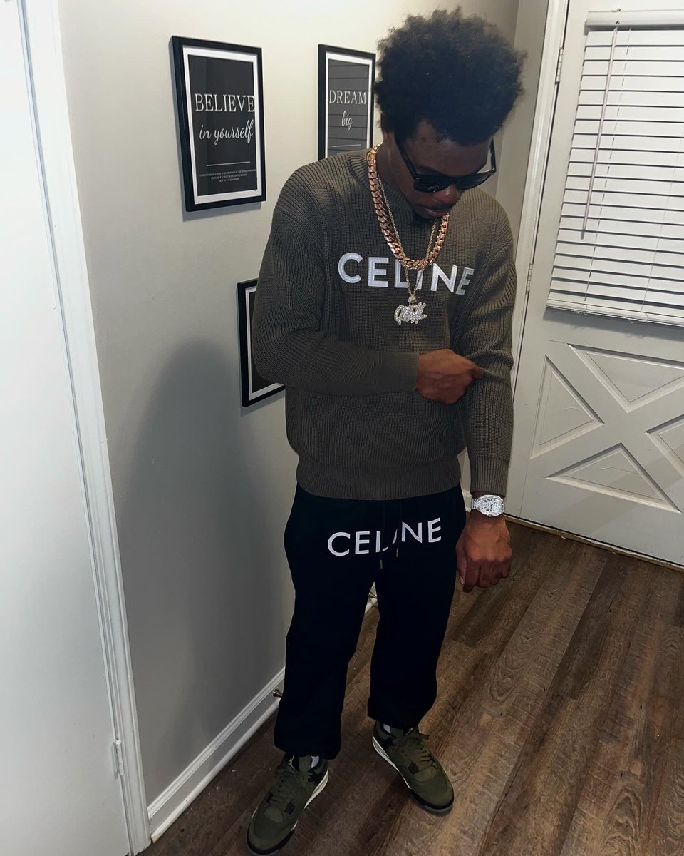 brieon40's tweet photo. Got away from all them phony n*****, I had to detox💯 https://t.co/uj7zIGtCma