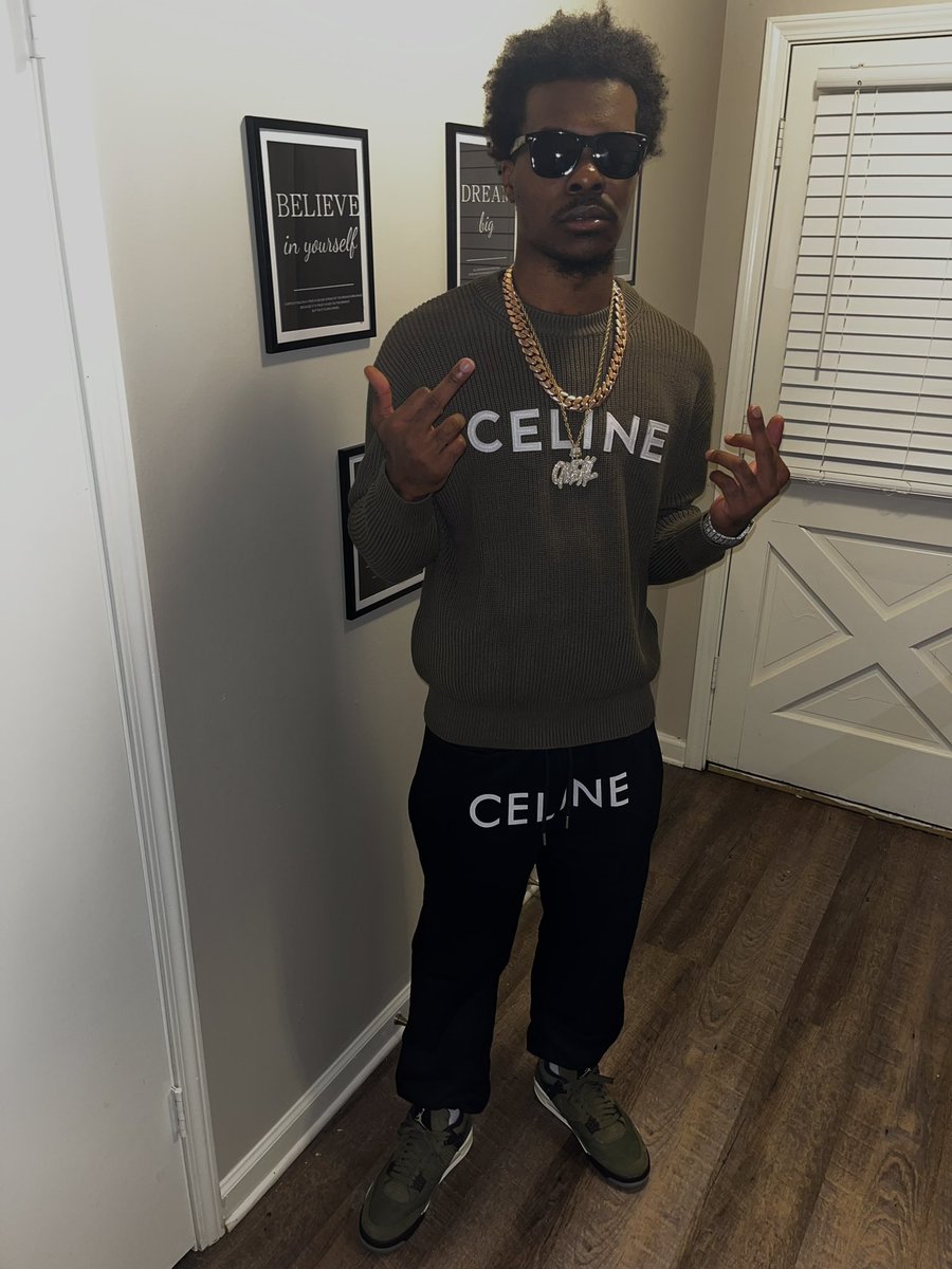 brieon40's tweet photo. Got away from all them phony n*****, I had to detox💯 https://t.co/uj7zIGtCma