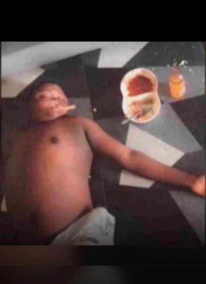 NellyBassey0's tweet photo. #Bayern #EFCC #Malacia #Mason #Greenwood #1USD #DanielRegha #AdekunleGold #GoodinBed #Bayern #Naira
A rare picture of me RN🥰
Hmm if my belle go burst, make e burst 😩😂 https://t.co/Oop8MFqHl4