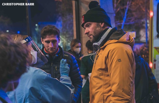 "We found ourselves being asked to perform 'doublethink' when the government line so often did not match our experiences."

<a href="/PettyThom/">Thom Petty</a> writes about working on TV drama #Breathtaking and the importance of NHS staff telling their covid stories 
🔗  bit.ly/48qP193